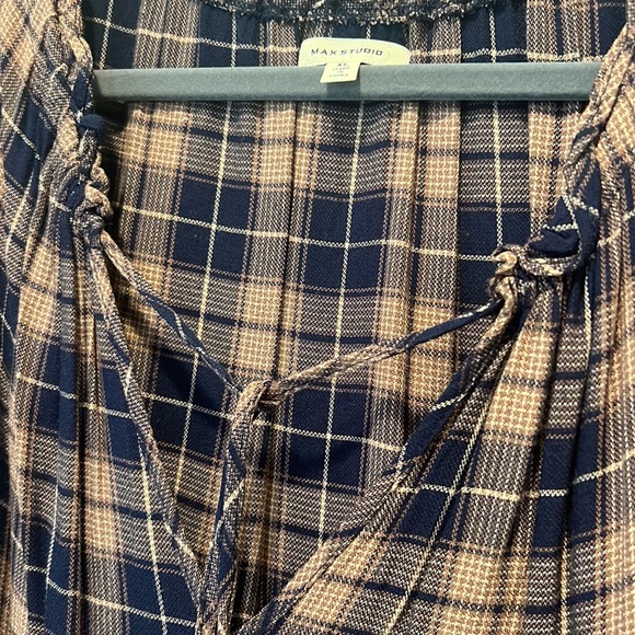 Max Studio Dress - Picture 2 of 5